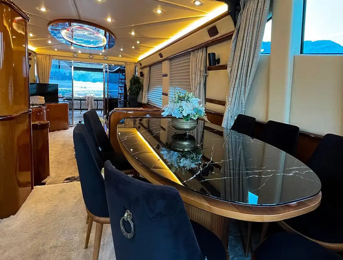 Antalya Yacht Rental 29m Custom 73